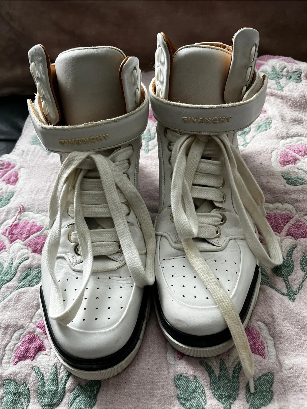 GIVENCHY TYSON High Top Sneakers (FLAWS)